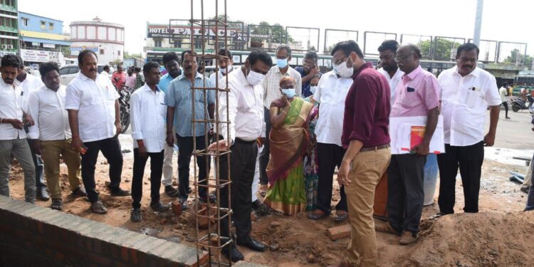 நாகை நகராட்சியில் நடைபெறும் வளர்ச்சிப் பணிகளை நகராட்சி நிர்வாக இயக்குநர் பொன்னையா ஆய்வு