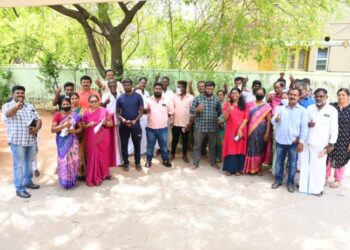 தூத்துக்குடி துப்பாக்கி சூட்டில் காயமடைந்த 12பேருக்குஸ்டெர்லைட் நிறுவனம் நிதியுதவி.