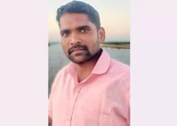 திருவள்ளூர் மாவட்ட கலெக்டர் டாக்டர் ஆல்பி ஜான் வர்கீசிடம் புரட்சி பாரதம் கட்சி சார்பில் கோரிக்கை மனு !!