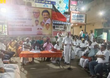 வேதாரண்யத்தில் தமிழினத் தலைவர் முத்தமிழ் அறிஞர் டாக்டர் கலைஞர் அவர்களின் 99 வது பிறந்த நாள் விழா தெருமுனை பிரச்சாரக் கூட்டம்