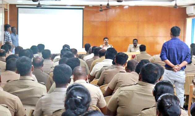 தூத்துக்குடி மாவட்டத்தில் சைபர் குற்ற பிரிவு புகார்கள் மீது நடவடிக்கை எடுப்பது குறித்து காவல்துறையினருக்கு ஒரு நாள் பயிற்சி வகுப்பு