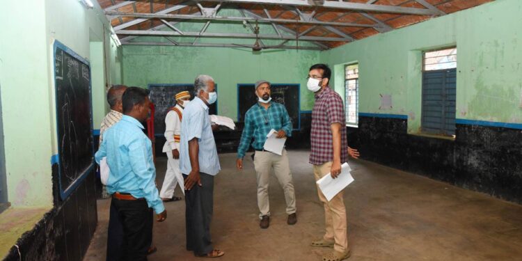 நாகையில் ஆசாத் மார்க்கெட் கட்டுமான பணிக்கான பூமி பூஜை