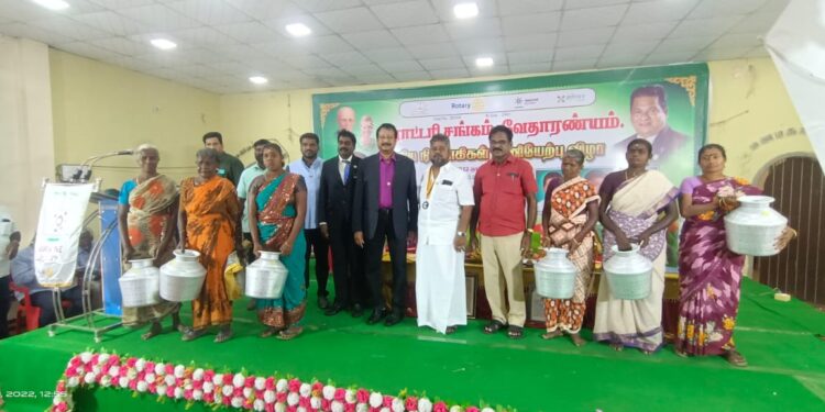 வேதாரணியம் ரோட்டரி சங்கம் புதிய நிர்வாகிகள் பணி ஏற்பு விழா