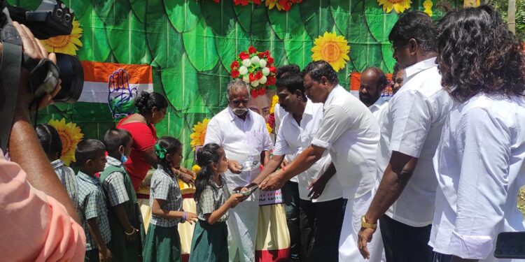 நாகப்பட்டினத்தில் நாகை மாவட்ட மாணவர் காங்கிரஸ் சார்பாக பெருந்தலைவர் காமராஜர் 120 வது பிறந்த நாள் விழா.