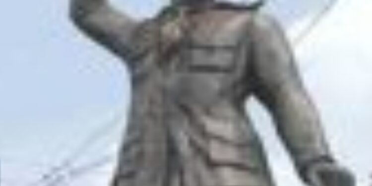 ஸ்மார்ட் சிட்டி” திட்டத்தின் கீழ் மக்கள் வரிப்பணம் வீணடிக்கப்படுகிறது?   தூத்துக்குடியில் ஆஷ் நினைவுச் சின்னத்தை புதுப்பிக்க கடும் எதிர்ப்பு!! அரசு நேரடியாக தலையிட வேண்டும் என கோரிக்கை!! 