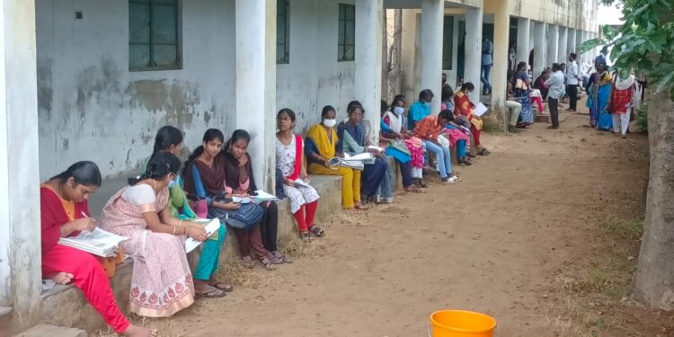 டிஎன்பிஎஸ்சி குரூப்- 4 தேர்வு – நாகை மாவட்டத்தில் 82 மையங்களில் நடைபெறுகிறது.