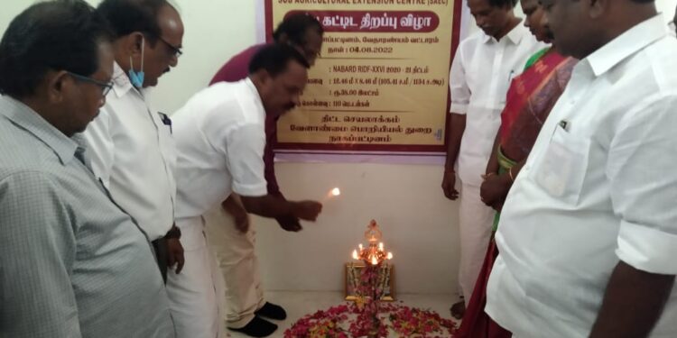 கரியாப்பட்டினத்தில் புதிதாக கட்டப்பட்ட வேளாண்மை விரிவாக்க மையம் திறப்புவிழா.