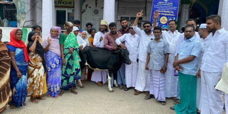 வேதாரண்யம் மேலவீதி தபால் அலுவலகம் முன்பு அத்தியாவசிய பொருட்களுக்கு விதிக்கப்பட்ட அதிகமான ஜிஎஸ்டி வரியை   விலைவாசி உயர்வை கண்டித்தும்   காங்கிரஸ் கட்சி சார்பில் மாபெரும் கண்டன ஆர்ப்பாட்டம்.