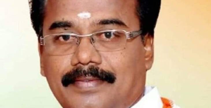 தூத்துக்குடியில் மிகப்பிரம்மாண்டமான முறையில்  மாநகர் மாவட்ட காங்கிரஸ் சார்பில்  பாதயாத்திரை: – கைகளில் தேசிய கொடியுடன் உற்சாகமாக வலம் வர இருக்கும் காங்கிரசார் மற்றும் பொதுமக்கள்!!!