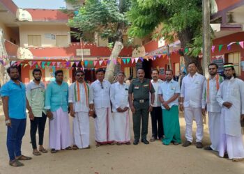 நாகப்பட்டினம் மாவட்ட காங்கிரஸ் கமிட்டி சார்பாக நாகூரில் 76 ம் ஆண்டு சுதந்திர தின கொடியேற்றும் விழா.