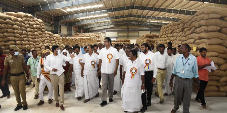 நாகப்பட்டினம் மாவட்டத்தில் தமிழ்நாடு சட்டமன்றப் பேரவை மதிப்பீட்டு குழு தலைவர் மன்னார்குடி சட்டமன்ற உறுப்பினர் டி.ஆர்.பி.ராஜா தலைமையில் ஆய்வு