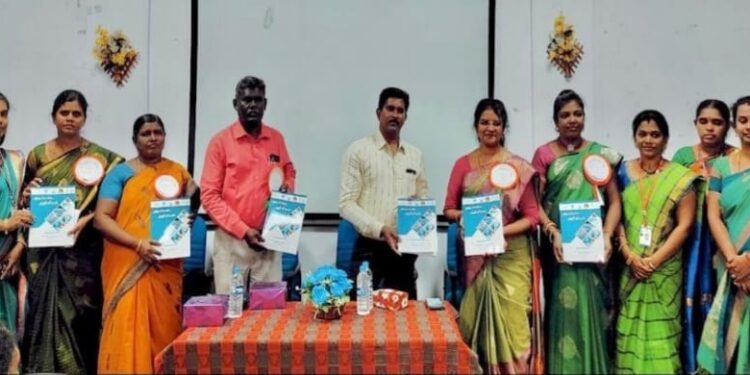 தமிழ்நாடு அறிவியல் தொழில் நுட்ப மன்றம் மற்றும் ஏ. பி. சி. மகாலட்சுமி மகளிர் கல்லூரி சார்பில் தூத்துக்குடி மாவட்ட பள்ளி அறிவியல் ஆசிரியர்களுக்கான இரண்டாம் கட்ட பணியிடைப்பயிற்சி!