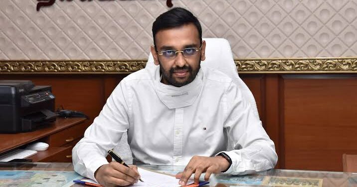 நாகப்பட்டினம் மாவட்டத்தில் 250 க்கும் மேற்பட்ட விநாயகர் சிலைகள் ஆறுகள் மற்றும் கடற்கரை உள்ளிட்ட நீர்நிலைகளில் 31.08.2022 மற்றும் 04.09.2022 கரைக்க முடிவு