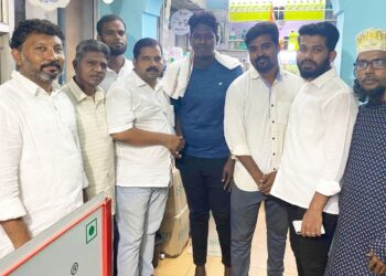 திருமருகல் ஒன்றியம் விஜய் ரசிகர் மன்ற நிர்வாகி இன்று இந்திய தேசிய காங்கிரஸ் கட்சியில் இணைந்தார்.