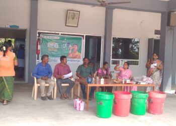 மாப்பிள்ளையூரணி காமராஜ் பள்ளியில் குப்பை தரம் பிரித்தல் குறித்து விழிப்புணர்வு: பஞ். தலைவர் சரவணகுமார் தலைமையில் நடைபெற்றது!!