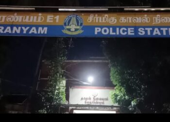 வேதாரணியம் பகுதிகளில் தொடர் திருட்டில் ஈடுபட்ட வந்த கும்பலைச் சேர்ந்த 2 பேர் கைது