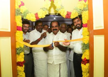 நாகப்பட்டினம் மாவட்டம் திருமருகல் ஊராட்சி ஒன்றியம் கொத்தமங்கலம் மற்றும் ஏனங்குடி ஊராட்சி பகுதிகளில் புதிதாக கட்டப்பட்டுள்ள கட்டிடங்களை சுற்றுச்சூழல் காலநிலை மாற்ற துறை மற்றும் இளைஞர் நலன் விளையாட்டு மேம்பாட்டு துறை அமைச்சர் சிவ.வீ.மெய்யநாதன் திறந்து வைத்தார்