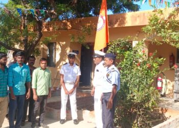 வேதாரண்யத்தை அடுத்த கோடிக்கரையில் 95 வது தேசிய கலங்கரை விளக்க தினம் – கொடியேற்றி கொண்டாடப்பட்டது.