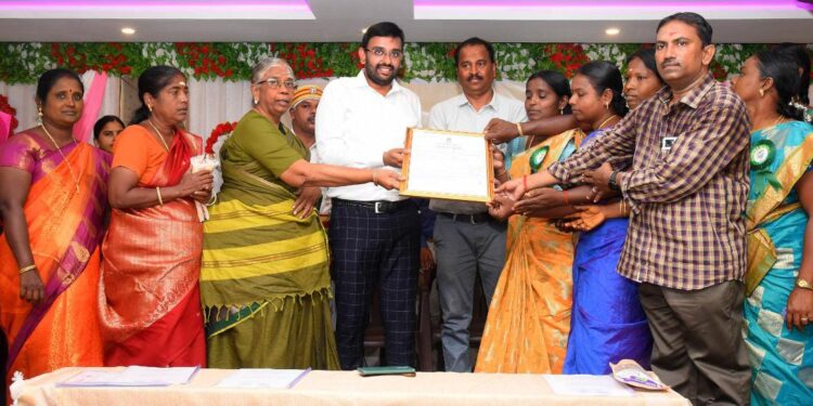 ஜே.ஆர்.டி டாடா நினைவு விருது சார்பாகவும், மருத்துவம் மற்றும் மக்கள் நல்வாழ்வுத்துறை, ஒருங்கிணைந்த குழந்தை வளர்ச்சி திட்டம் சார்பாகவும் கர்ப்பிணி தாய்மார்கள் முன்பருவ கல்வி குழந்தைகளுக்கு ஊட்டச்சத்து பெட்டகம் வழங்கும் விழா மற்றும் அரசு சாரா நிறுவனங்களுக்கு மக்கள் தொகை பெருக்கம் மற்றும் குடும்ப நலம் தொடர்பான விழிப்புணர்வு