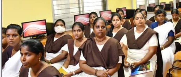 பணியின் போது மரணித்த போலீசாரின் வாரிசுகளுக்கு ணிநியமன ஆணை