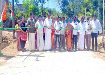 வாவறை ஊராட்சியில் ரூ.13 லட்சம் செலவில் 3 சாலைகள் அமைப்பு