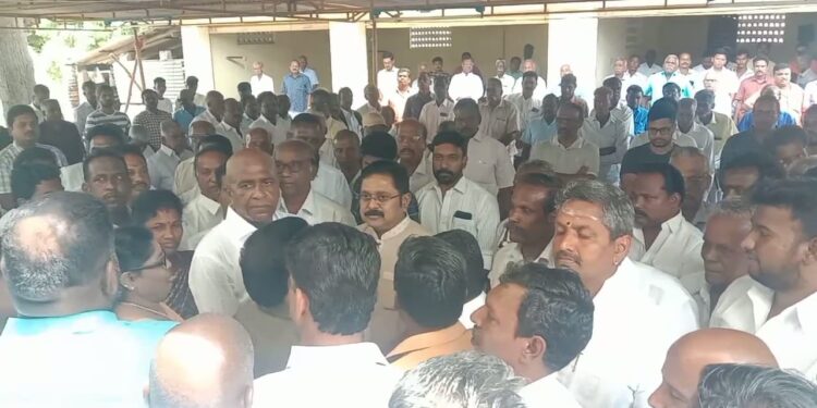 வேதாரண்யத்திற்கு அம்மா மக்கள் முன்னேற்ற கழக பொதுச்செயலாளர் டிடிவி தினகரன் வருகை 