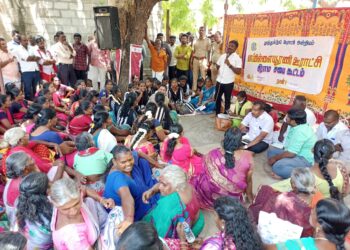 தூத்துக்குடி அருகே  கிராமசபை கூட்டம்  – மாப்பிள்ளையூரணி ஊராட்சி மன்ற தலைவர் சரவணக்குமார் தலைமையில் நடைபெற்றது. 