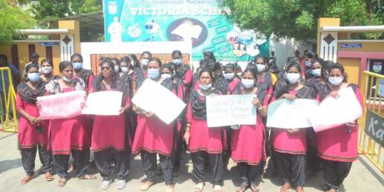 தூத்துக்குடி ஆசிரியர்கள் போராட்டத்தில் மறைக்கப்பட்ட உண்மைகள் –  வெளிவராத பகிர் தகவல் – நாசரேத் டயோசீசனில் பரபரப்பு