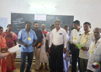 வேதாரண்யத்தில் ஒன்றிய அளவில் நடைபெறும் ஒன்று முதல் ஐந்தாம் வகுப்பு வரை உள்ள ஆசிரியர்களுக்கான எண்ணும் எழுத்தும் பயிற்சி