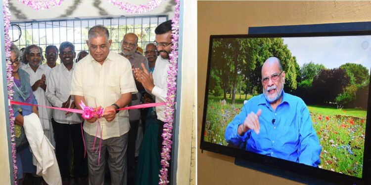 நாகப்பட்டினம் மாவட்டம் கீச்சாங்குப்பம் ஊராட்சியில் அரசு நடுநிலைப்பள்ளியில் தொடு திரை கணினி வகுப்பினை ஓய்வுப்பெற்ற நீதியரசர் மற்றும் மாநில கல்விக்கொள்கை உயர்மட்டக் குழு தலைவர் முருகேசன் மாவட்ட ஆட்சித்தலைவர் அ.அருண்தம்புராஜ் தொடங்கி வைத்தார்.