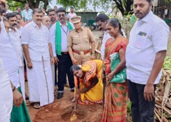 தமிழ்நாடு பனை மரங்கள் பாதுகாப்பு கூட்டமைப்பு சார்பாக 1-லட்சம் பனை விதைகள் நடவு செய்யும் பணியினை விளாத்திகுளம் எம்எல்ஏ G.V மார்கண்டேயன் துவக்கி வைத்தார்