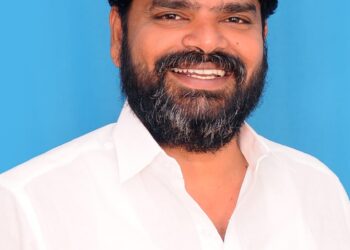 தமிழ்நாடு வணிக சங்கங்களின் பேரமைப்பின் தூத்துக்குடி மத்திய மாவட்ட சிறப்பு கூட்டம் புதுக்கோட்டையில் நடைபெற்றது!