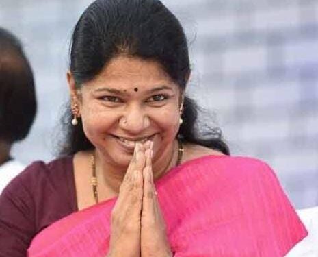 மாப்பிள்ளையூரணி பஞ்சாயத்து பகுதிகளில் குப்பைகளை உடனுக்குடன் அகற்ற கூடுதல் டிராக்டர் நடைகள் வழங்க தூத்துக்குடி எம்பி கனிமொழிக்கு பஞ்சாயத்துத் தலைவர் சரவணகுமார் வேண்டுகோள்!!!