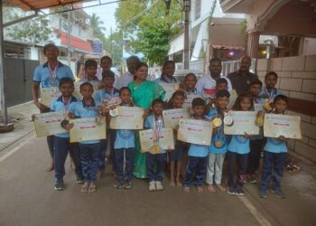 எல்லாத்துறையிலும் பெண்கள் அதிகாhரத்திற்கு வரவேண்டும் புதுக்கோட்டையில் நடைபெற்ற கர்ப்பிணி பெண்களுக்கு ஊட்டசத்து பெட்டகங்களை வழங்கி அமைச்சர் அனிதா ராதாகிருஷ்ணன் பேசினார்.