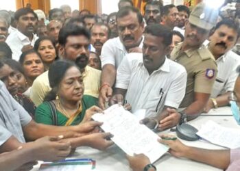 துப்பாக்கிச்சூடு நடத்திய போலீசார் மீது குற்றவியல் நடவடிக்கை: ஸ்டெர்லைட் எதிர்ப்பாளர்கள் கோரிக்கை!