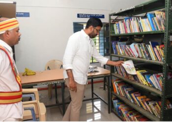 நாகப்பட்டினம் மாவட்டம் கீழையூர் ஊராட்சி ஒன்றிய அலுவலகத்தில் ஒருங்கிணைந்த பள்ளிக்கல்வி சார்பில் ஊராட்சி மன்ற தலைவர்களுக்கான பள்ளி மேலாண்மை குழு பயிற்சி மாவட்ட ஆட்சித்தலைவர் டாக்டர் அ.அருண்தம்புராஜ் தலைமையில் இன்று நடைபெற்றது.