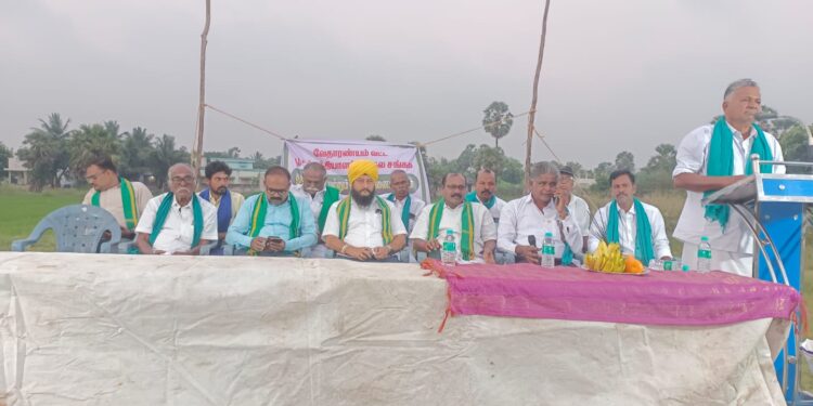 வேதாரணியத்தை அடுத்த ஆயக்காரன்புலத்தில் வேதாரண்யம் வட்ட பூ உற்பத்தியாளர்கள் நலச்சங்கம் துவக்க விழா 