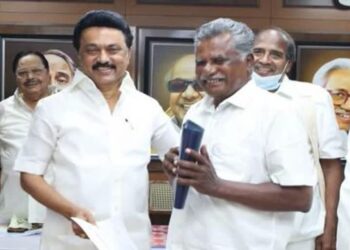 பத்திரிக்கையாளர்கள் அடையாள அட்டை பெறுவதற்கான விதிமுறைகள் தளர்த்த கோரி முதலமைச்சர் ஸ்டாலினுக்கு முத்தரசன் வேண்டுகோள்