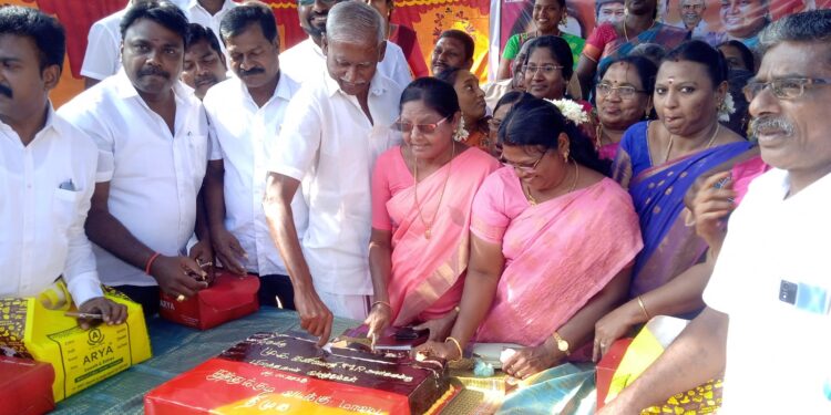 தூத்துக்குடியில் கனிமொழி எம்.பி பிறந்தநாள் விழா