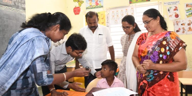 அனைவரும் சமம் என்ற நிலை தமிழகத்தில் உள்ளது – மாற்றுதிறனாளிகள் விழாவில் மேயர் ஜெகன் பெரியசாமி பேசினார் – கலெக்டர் ஆணையர், பங்கேற்பு