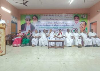 கலைஞரின் வருமுன் காப்போம் திட்ட சிறப்பு மருத்துவ முகாமினை நாகப்பட்டினம் MP  எம்.செல்வராஜ் குத்துவிக்கேற்றி தொடங்கி வைத்தார்