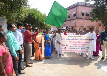 நாகப்பட்டினம் மாவட்டம் இ.ஜி.எஸ்.பிள்ளை பொறியியல் கல்லூரியில் 13-ஆவது தேசிய வாக்காளர் தின விழா மாவட்ட ஆட்சித்தலைவர் டாக்டர்.அ.அருண்தம்புராஜ் தலைமையில்; இன்று நடைபெற்றது.