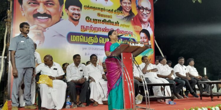 திமுக ஆட்சியில் சாதனைகள் ஏராளம் !! பிஜேபி சாதனையை வெளியே சொல்ல முடியுமா?முத்தையாபுரம் பொதுக் கூட்டத்தில் அமைச்சர் கீதாஜீவன், மேயர் ஜெகன் பெரியசாமி சவால்!!
