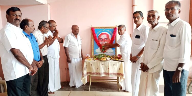 ஏ.பி.சி மகாலட்சுமி மகளிர் கல்லூரி நாட்டுநலப் பணி திட்டம் மற்றும் ஆங்கிலத்துறை சார்பில் செவித்திறன் குன்றியோர் மேல்நிலைப்பள்ளியில் சர்வோதயா தினத்தினை முன்னிட்டு பள்ளி குழந்தைகளுக்கு நன்கொடை