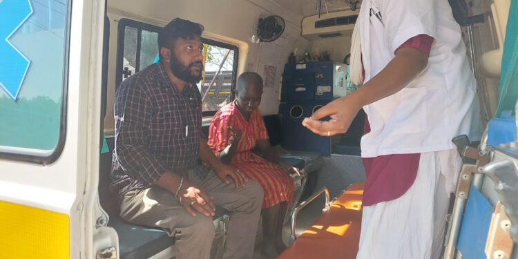 மனநலம் பாதிக்கப்பட்டு ஆதரவற்ற நிலையில் சுற்றி திரிந்த இளம் பெண்ணை மீட்டு பாதுகாப்பாக காப்பகத்திற்கு அனுப்பி வைத்த இந்திய ஜனநாயக கட்சி நிர்வாகி கொடைக்கானல் ஜோஸ்வாவின் மனிதநேயம் :   குவியும் பாராட்டுக்கள்..