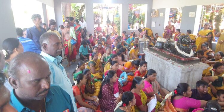 பெண்கள் திறமைகளை வளர்த்துக் கொள்ள வேண்டும் – அமைச்சர் கீதாஜீவன் பேசினார்