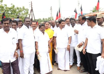 வசவ புரத்தில் அனிதா ராதாகிருஷ்ணன் தலைமையில் முதல்வர் ஸ்டாலினுக்கு உற்சாக வரவேற்பு