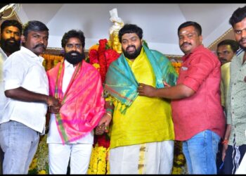 நெல்லையில் அகில இந்திய தேவர் பேரவை முன்னாள் தலைவர் சேதுராமபாண்டியன் சிலைக்கு PMT நிறுவனர் இசக்கி தேவர், அப்துல்வஹாப் எம்எல்ஏ, மரியாதை!”