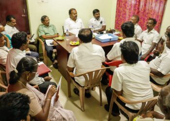 தூத்துக்குடி மாநகராட்சி தெற்கு மண்டல வளர்ச்சி குறித்த ஆலோசனை கூட்டம் மேயர் ஜெகன் பெரியசாமி தலைமையில் நடைபெற்றது