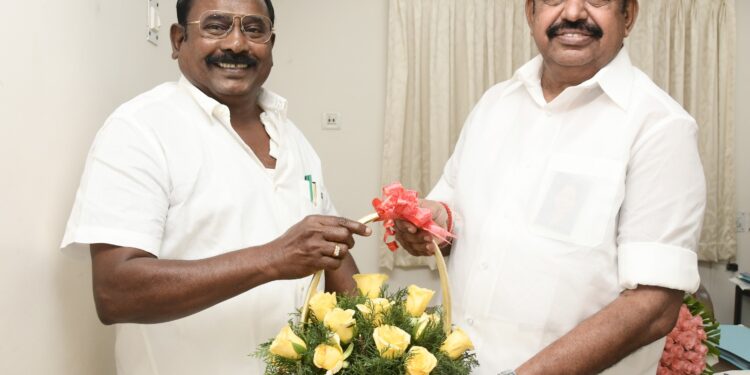 தூத்துக்குடி மாநகராட்சி மண்டலம் வாரியாக மண்டல வளர்ச்சி குறித்த ஆலோசனை கூட்டம் மேயர் ஜெகன் பெரியசாமி தலைமையில் நடைபெற்றது